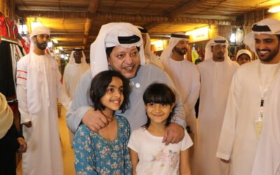 سعيد بن طحنون يزور مهرجان الحرف والصناعات التقليدية