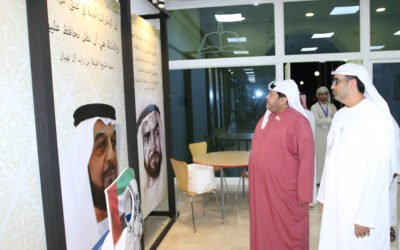 سعيد بن طحنون يحضر أمسية شعرية بمكتبة زايد